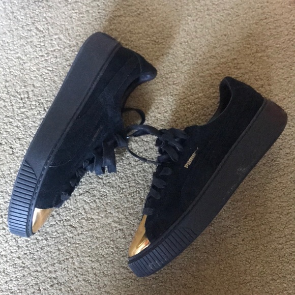 PUMA Gold Toe Suede Platforms - Picture 4 of 8